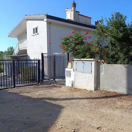 شقة Always On Foot 3 Min To The Beach Center With Double Terrace Tertenìa